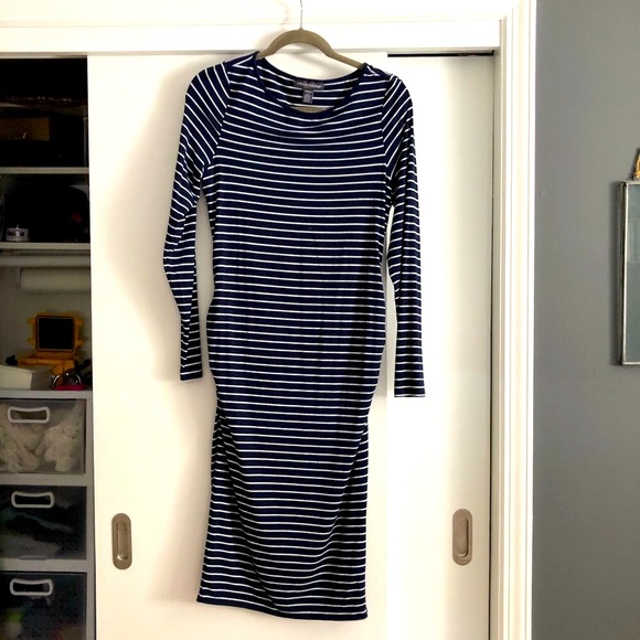 A Pea in the Pod Dresses & Skirts - Striped midi dress